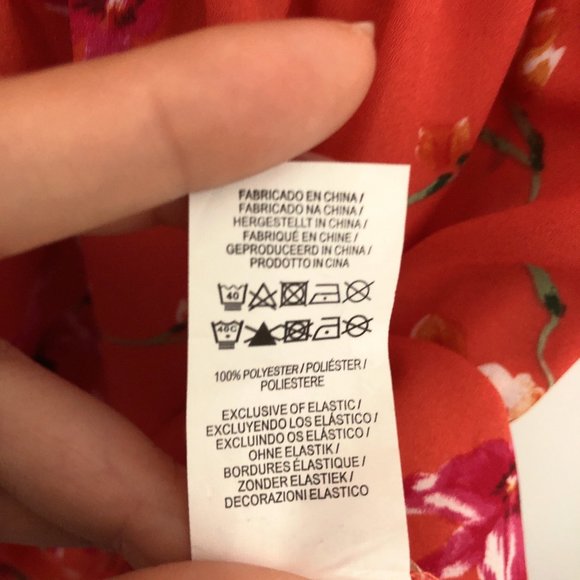 Atmosphere Off the Shoulder Smocked Red Orange Floral Top 4 - Picture 8 of 8